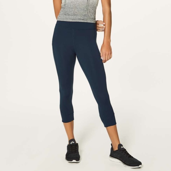 Lululemon In Movement Crop Everlux 19" Nocturnal Teal Size 4 - Picture 2 of 16